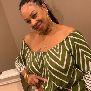 Meet your Posher, Alonda